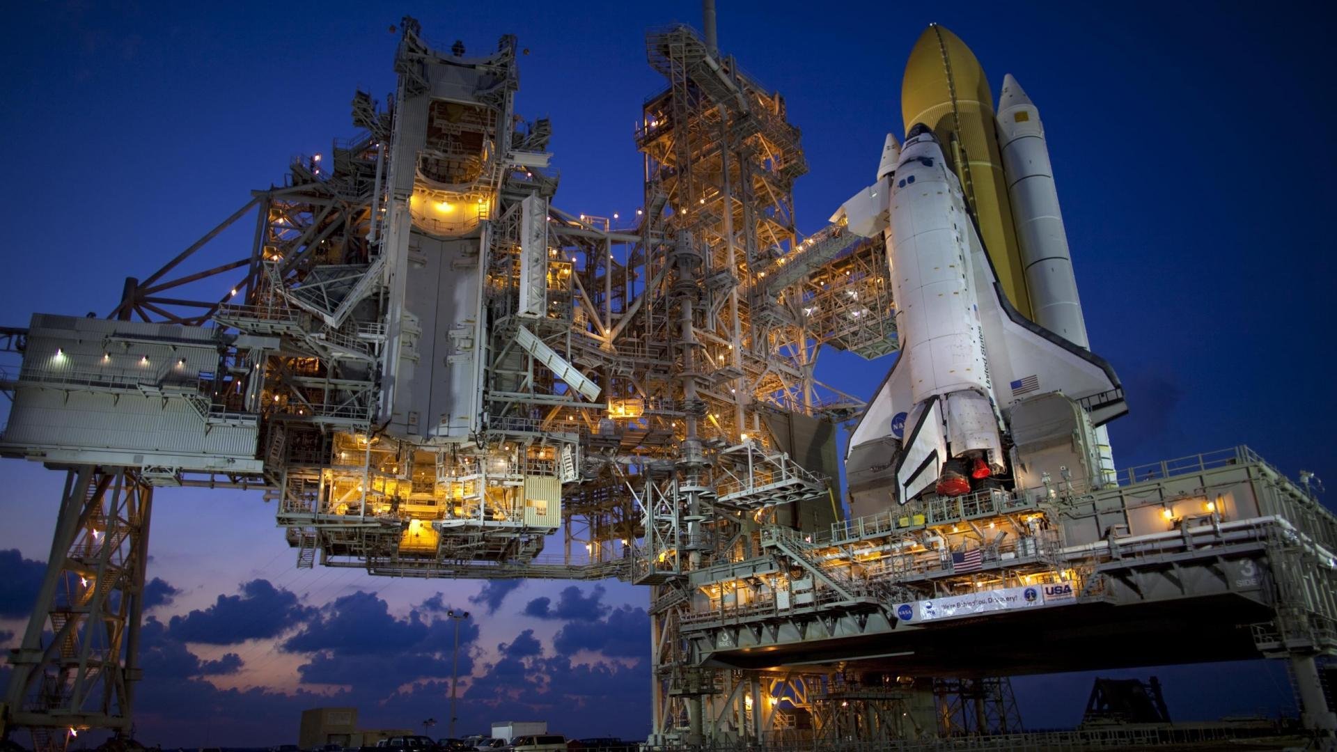 中国足球国家队开展跨项目交流提升训练理念,足球训练跨栏怎么用