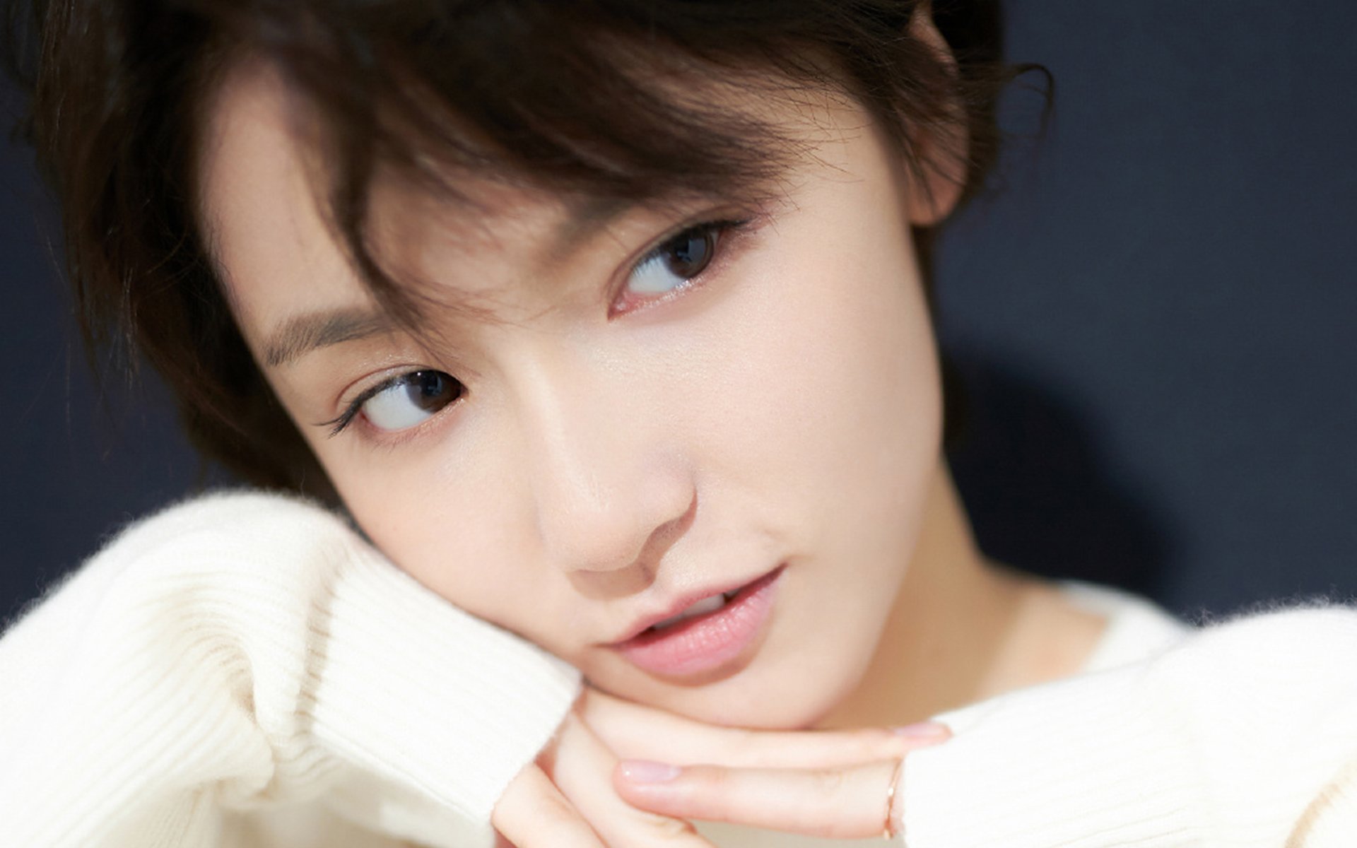 爱游戏娱乐-丹·卡特：世界级的踢球技巧，带领全黑队屡创佳绩，丹特巅峰水平